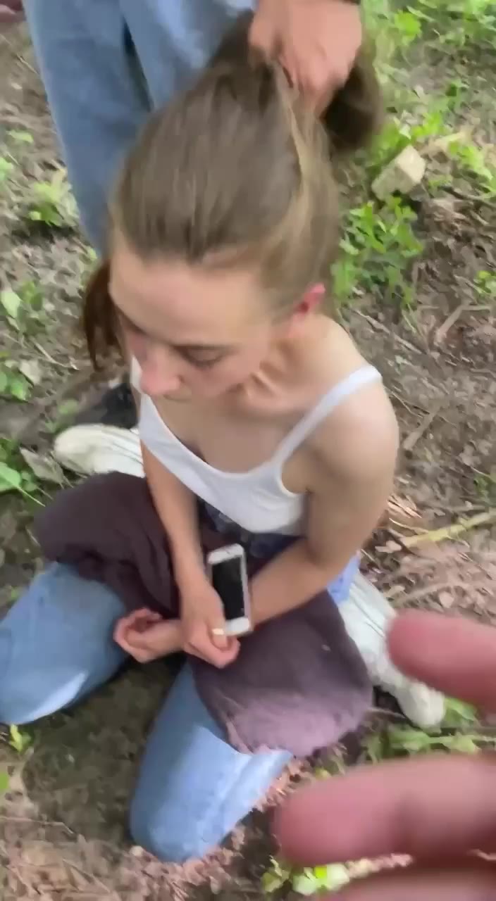 Russian underage pawnbroker ⭐ didn’t expect that she would ever be caught and fucked by sportsmen